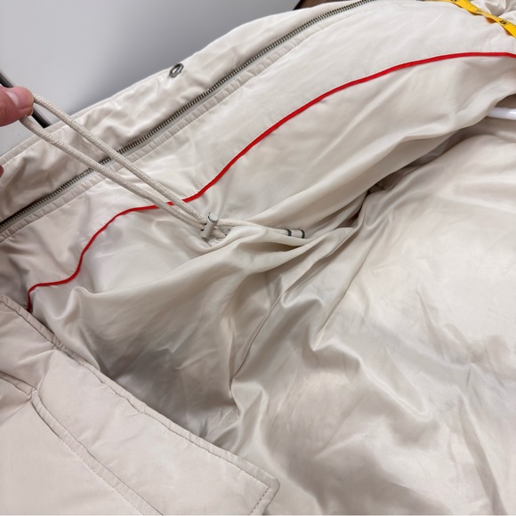 Super Puffer down Coat with Fur Hood - Picture 8 of 9